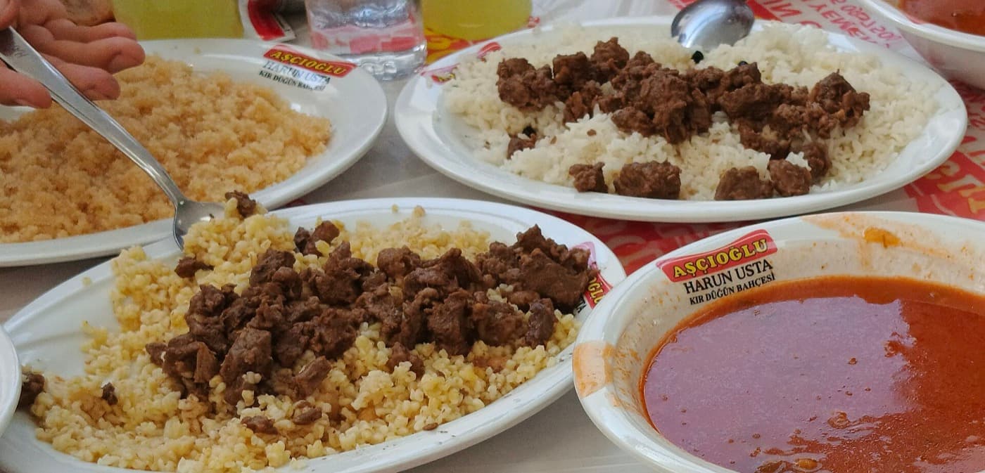 Bulgur-Pilaw mit Tomaten