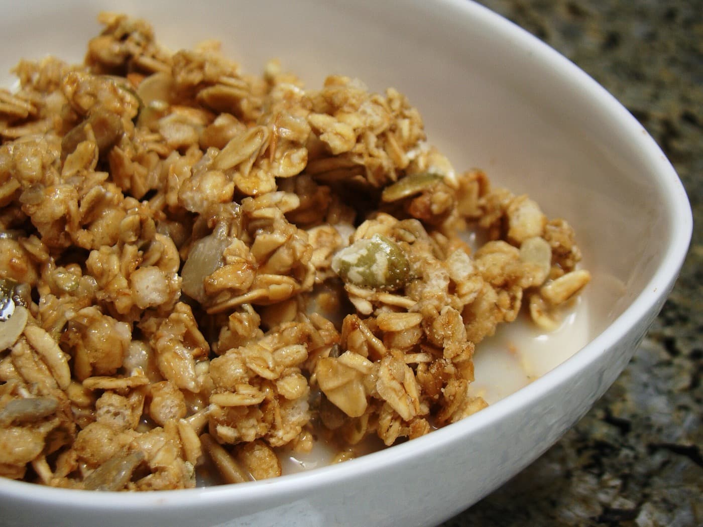 Knuspriges Granola