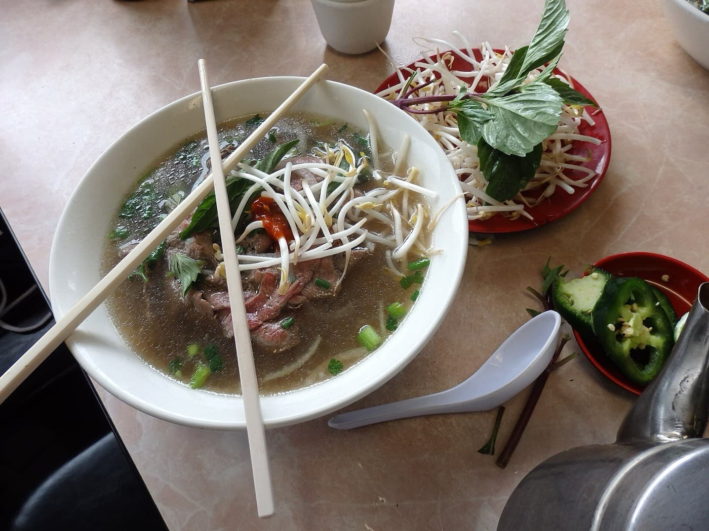 Pho Bo, vietnamesische Nudelsuppe