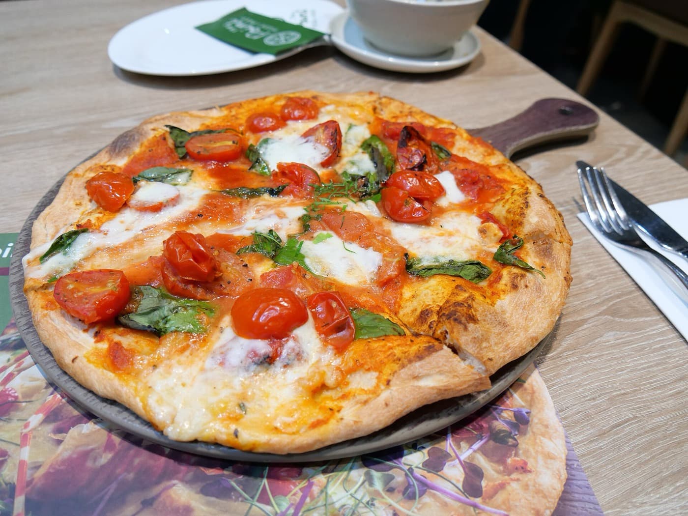 Pizza Margherita vom Blech