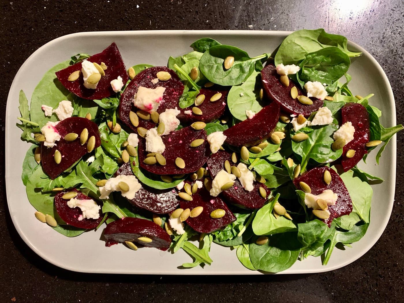 Rote-Bete-Salat mit Walnüssen