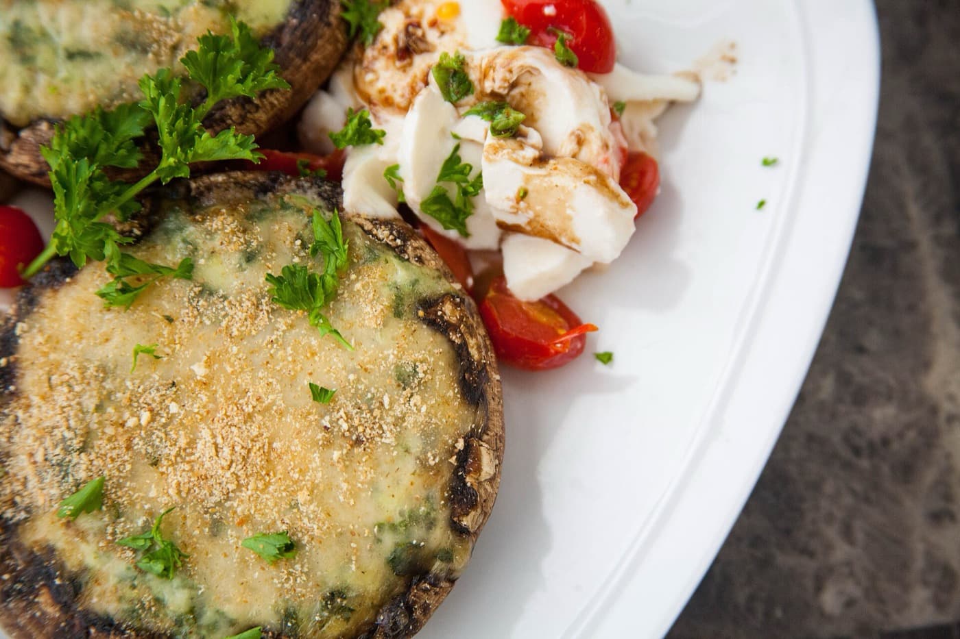 Gefüllte Champignons mit Kräuterfrischkäse